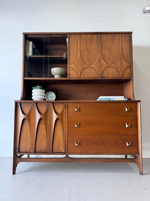 Broyhill ‘Brasilia’ Walnut China Cabinet