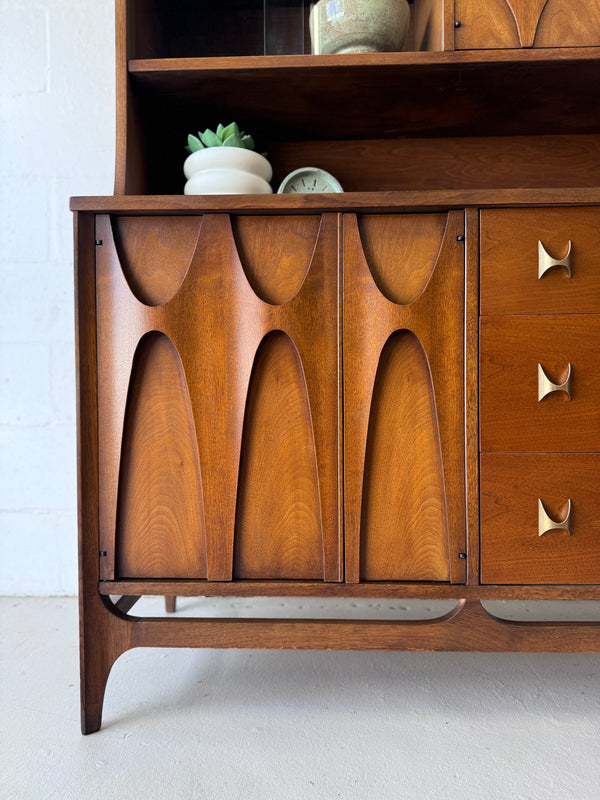 Broyhill ‘Brasilia’ Walnut China Cabinet