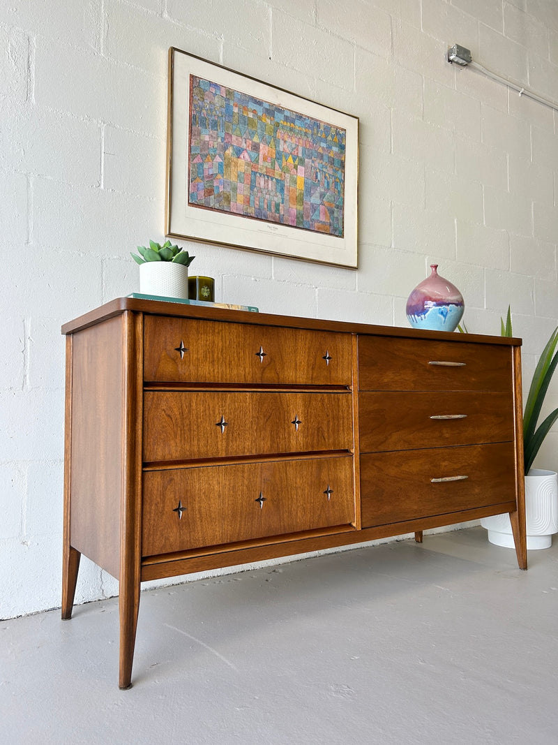 broyhill dresser Broyhill Hampton Dresser