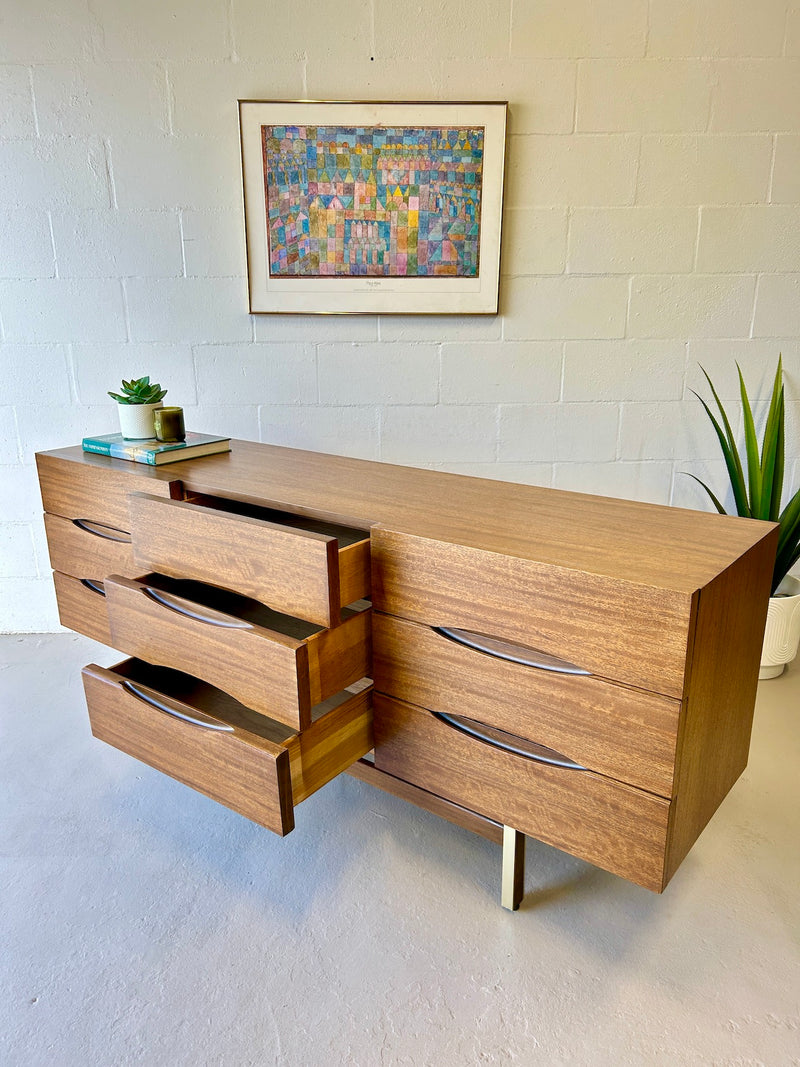 Mid Century Triple Dresser by American of Martinsville