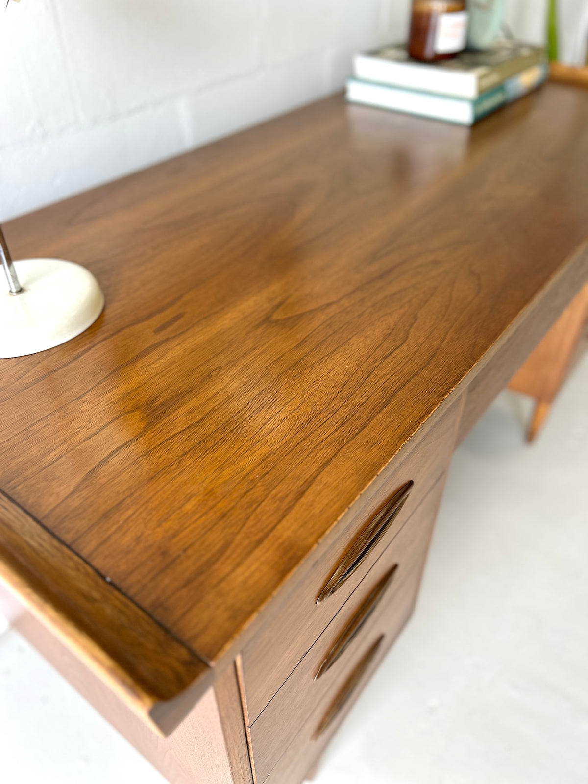 アンティークデスク　Broyhill アンティークデスクBroyhill