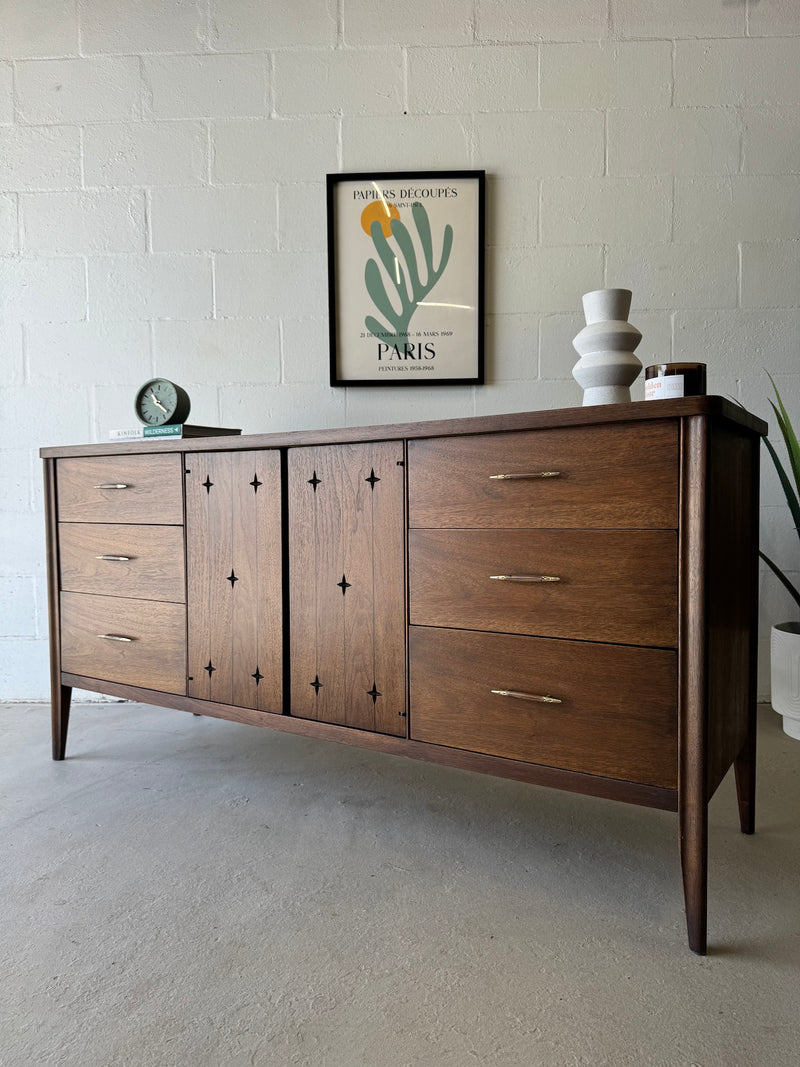 Mid century Broyhill 'Saga' Triple Dresser