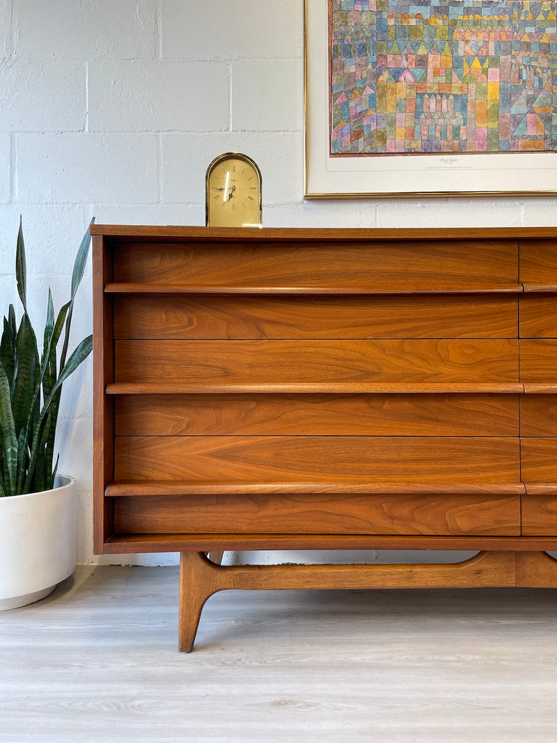 Mid Century Curved Front Lowboy Dresser Warehaus Orlando Mid Century Curved Front Lowboy Dresser Warehaus Orlando
