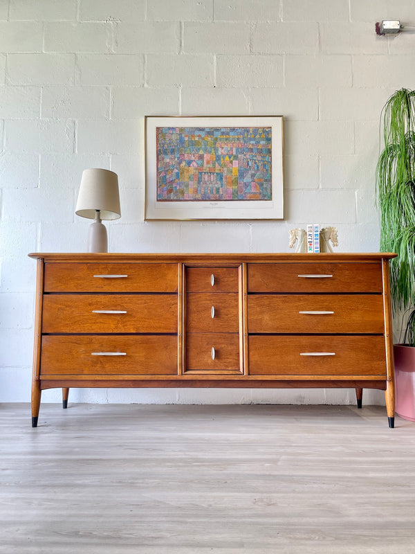 Mid Century Lane Acclaim Triple Dresser