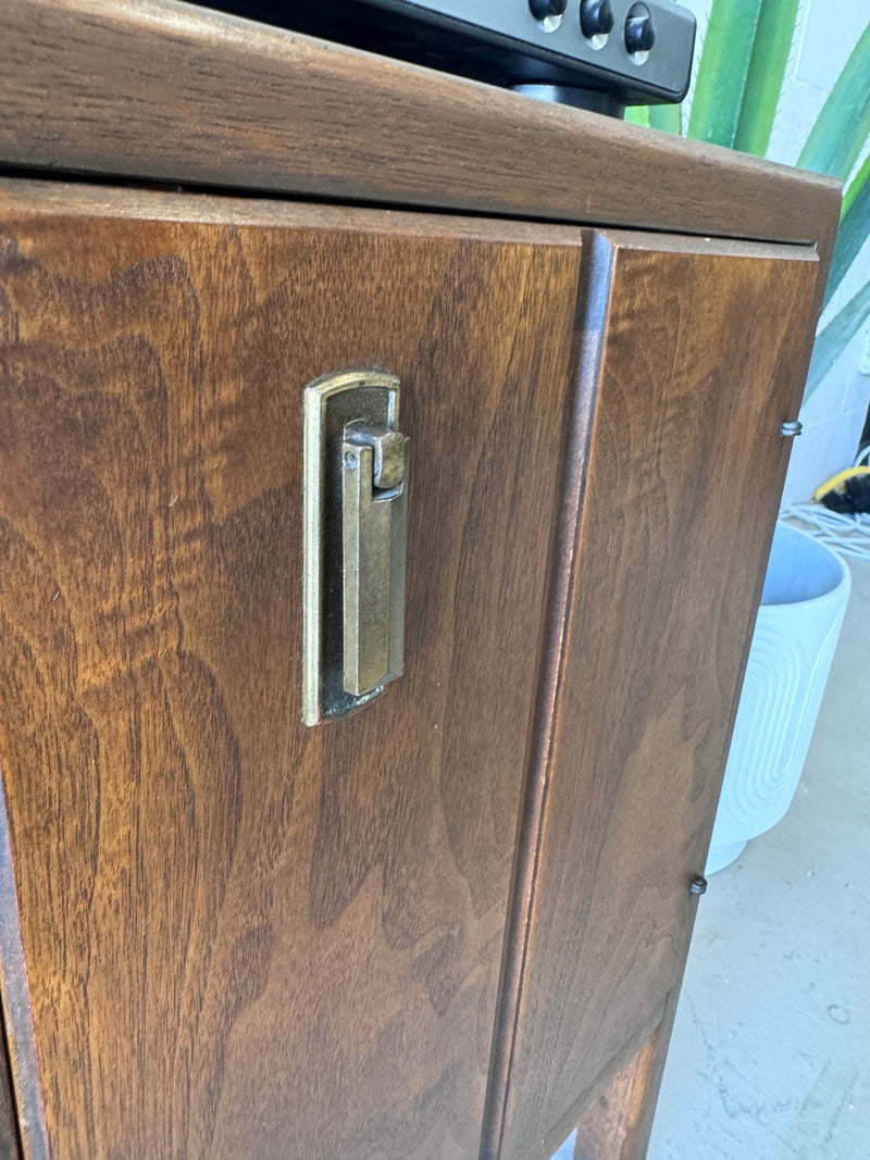 Mid century side table/petite cabinet by Broyhill