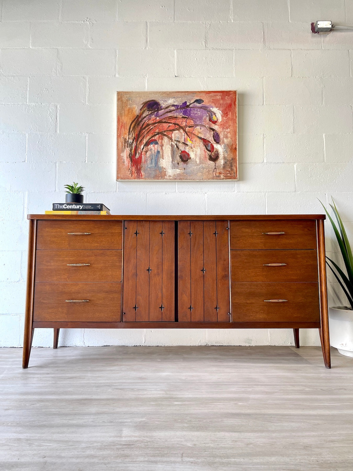 Broyhill 'Saga' Walnut Dresser/Credenza – Warehaus Orlando
