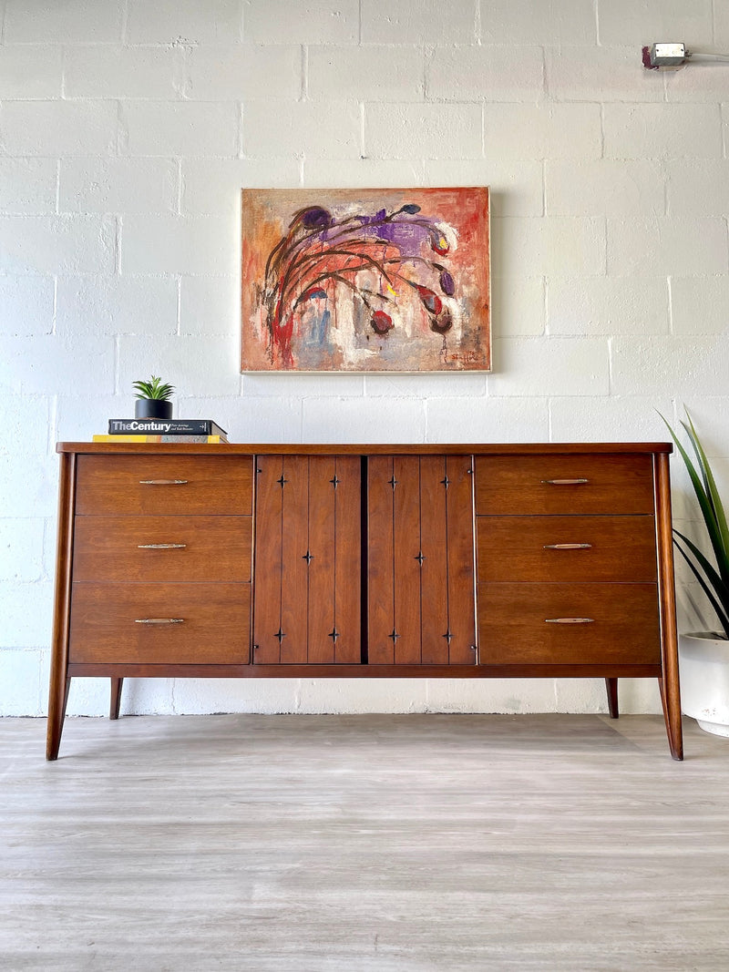 Broyhill 'Saga' Walnut Dresser/Credenza – Warehaus Orlando
