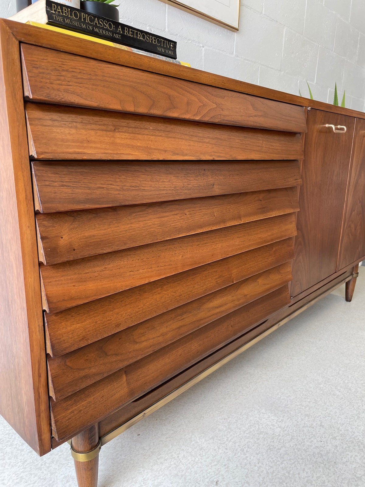 Mid Century 'Dania' Credenza by American of Martinsville
