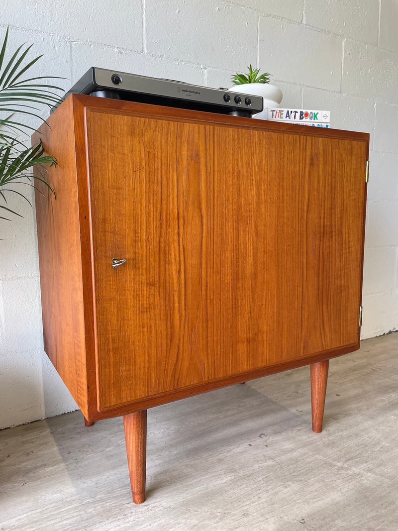 1960s Danish Modern Petite Teak Cabinet by Poul Hundevad