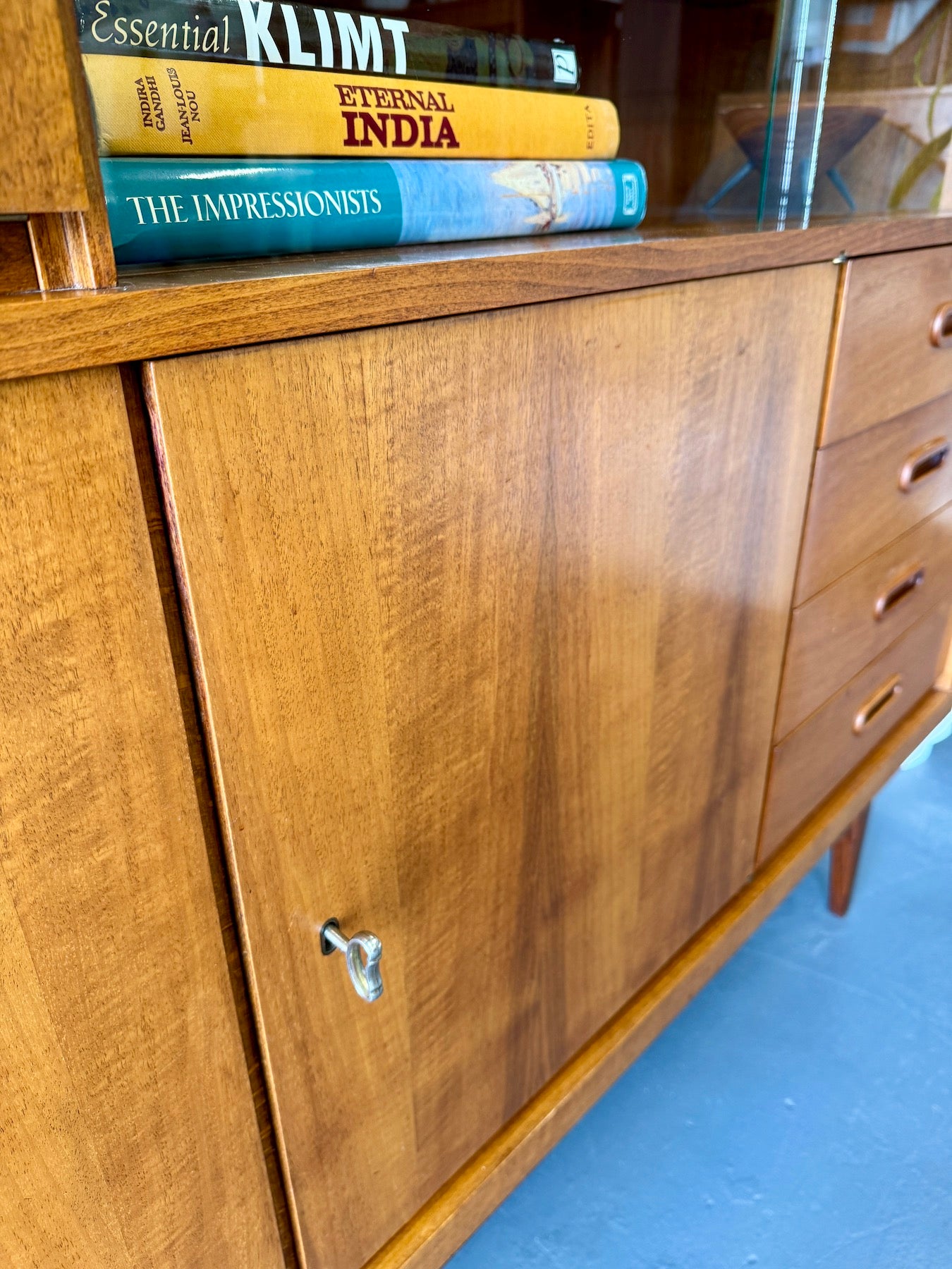 1960s mid century teak storage/display cabinet – Warehaus Orlando