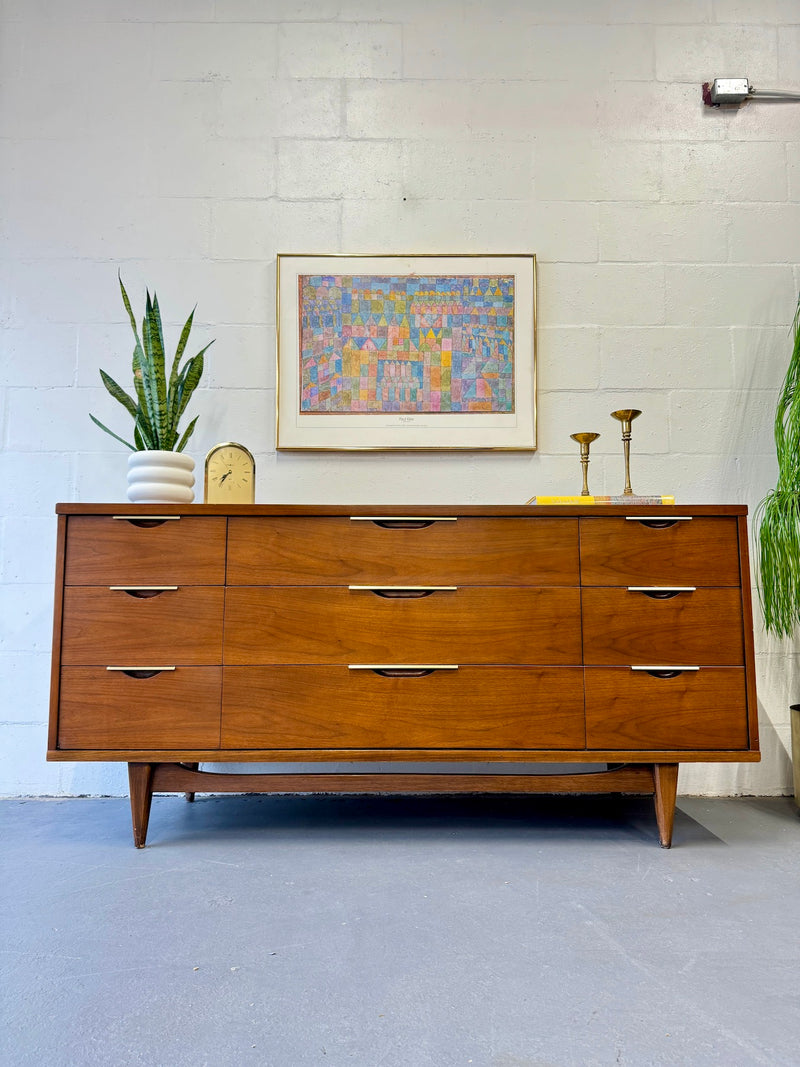 Mid Century Walnut Triple Dresser by Kent Coffey Warehaus Orlando Mid Century Walnut Triple Dresser by Kent Coffey Warehaus Orlando