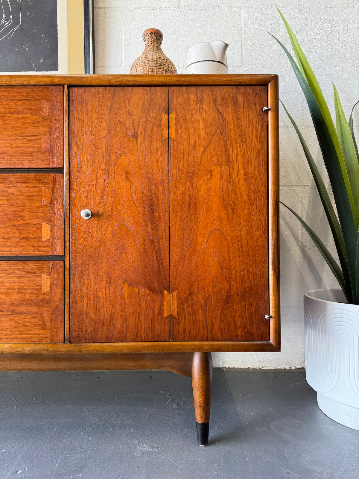 Mid Century Lane 'Acclaim' Sideboard/Credenza – Warehaus Orlando