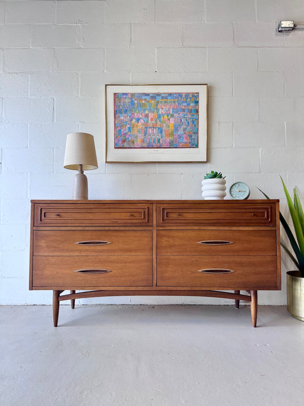Mid Century Broyhill 'Sculptra' Lowboy Dresser