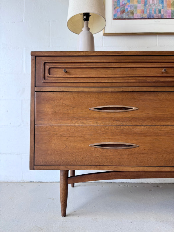 Mid Century Broyhill 'Sculptra' Lowboy Dresser