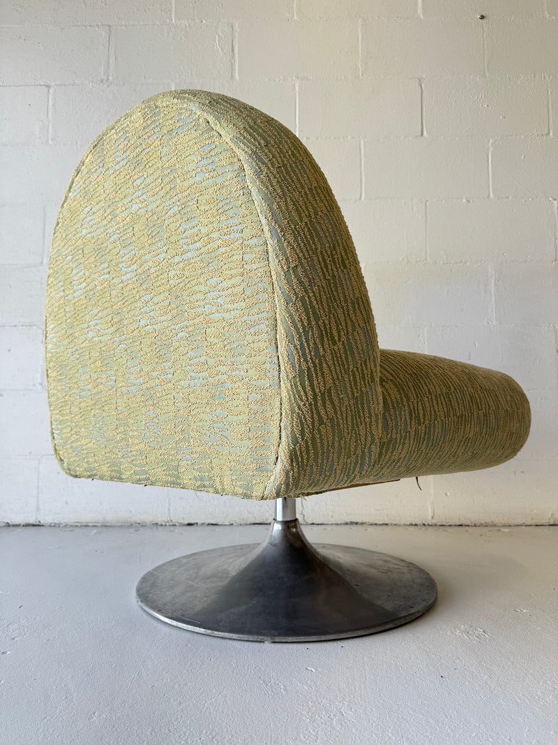 Vintage Swivel Chair by Lazar Aerolo