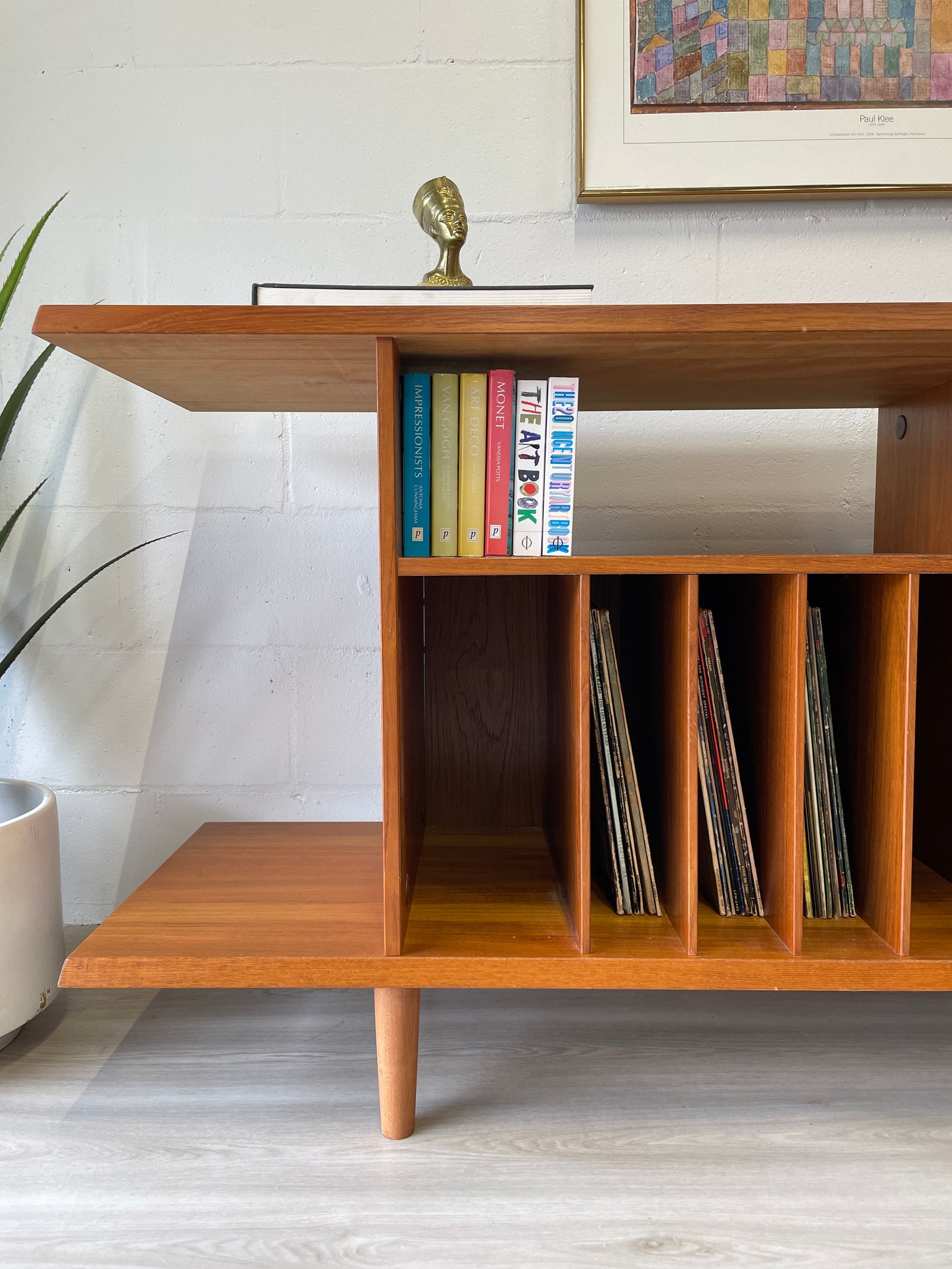 Danish modern teak media console – Warehaus Orlando