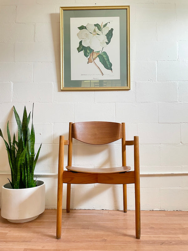 Mid century bentwood chair by Jens Risom