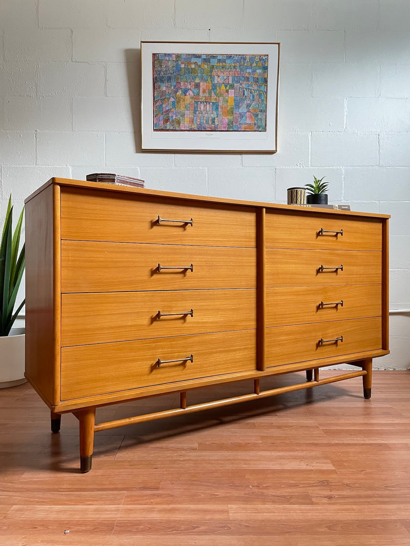 Drexel 'Modern Living' Lowboy Dresser Warehaus Orlando Drexel 'Modern Living' Lowboy Dresser Warehaus Orlando